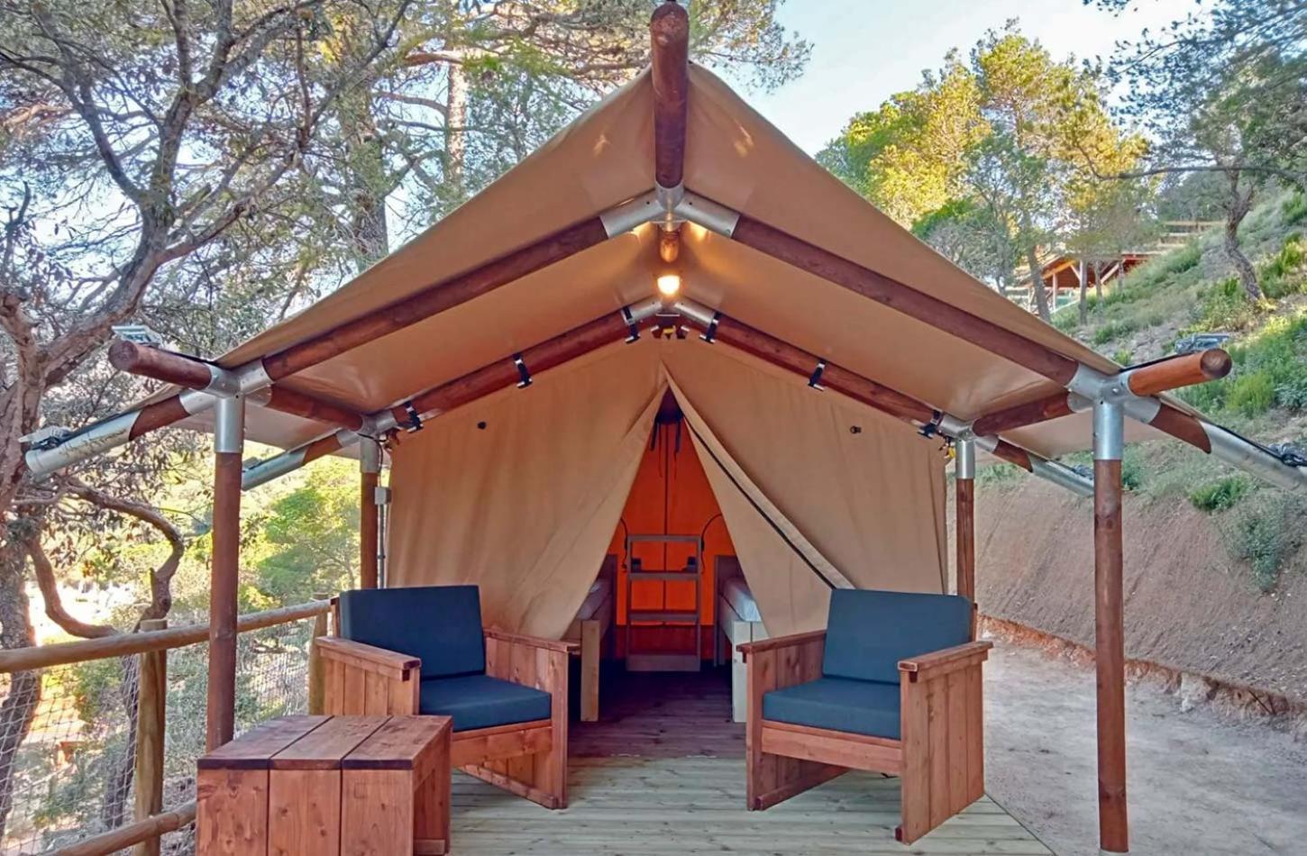 Camping Cala Pola Tossa de Mar Bagian luar foto