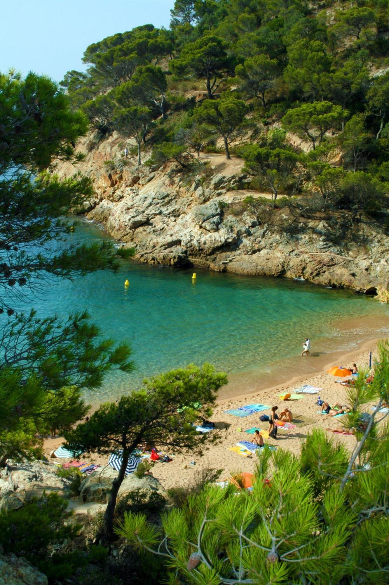 Camping Cala Pola Tossa de Mar Bagian luar foto