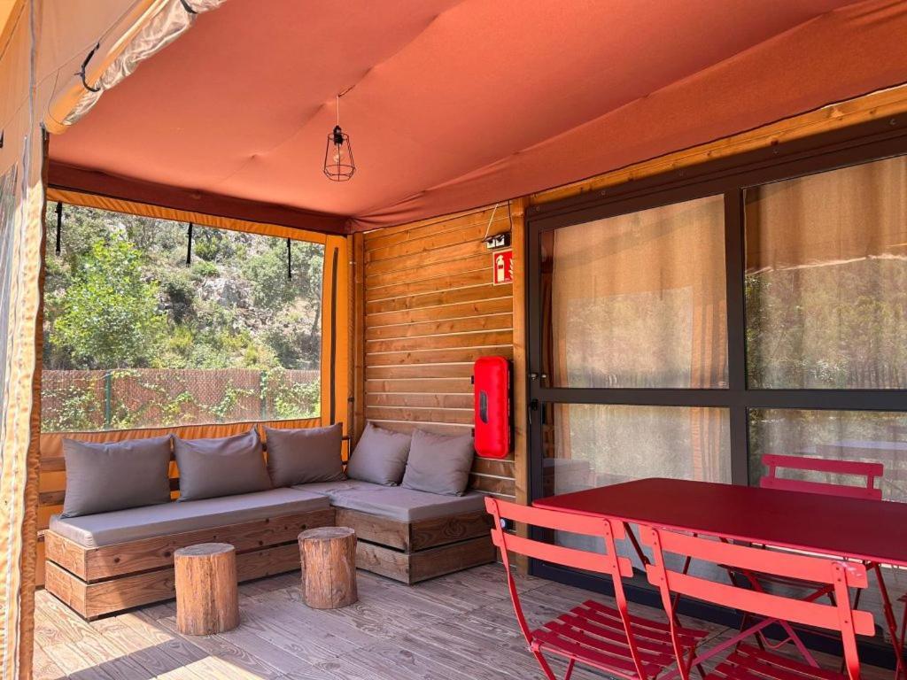 Camping Cala Pola Tossa de Mar Bagian luar foto